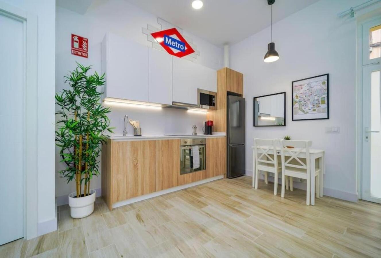 Appartamento Ubicado En Centro - 5 Personas. Madrid